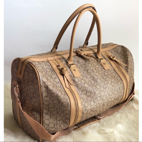 Calvin Klein Handbags - Calvin klein large weekender bag